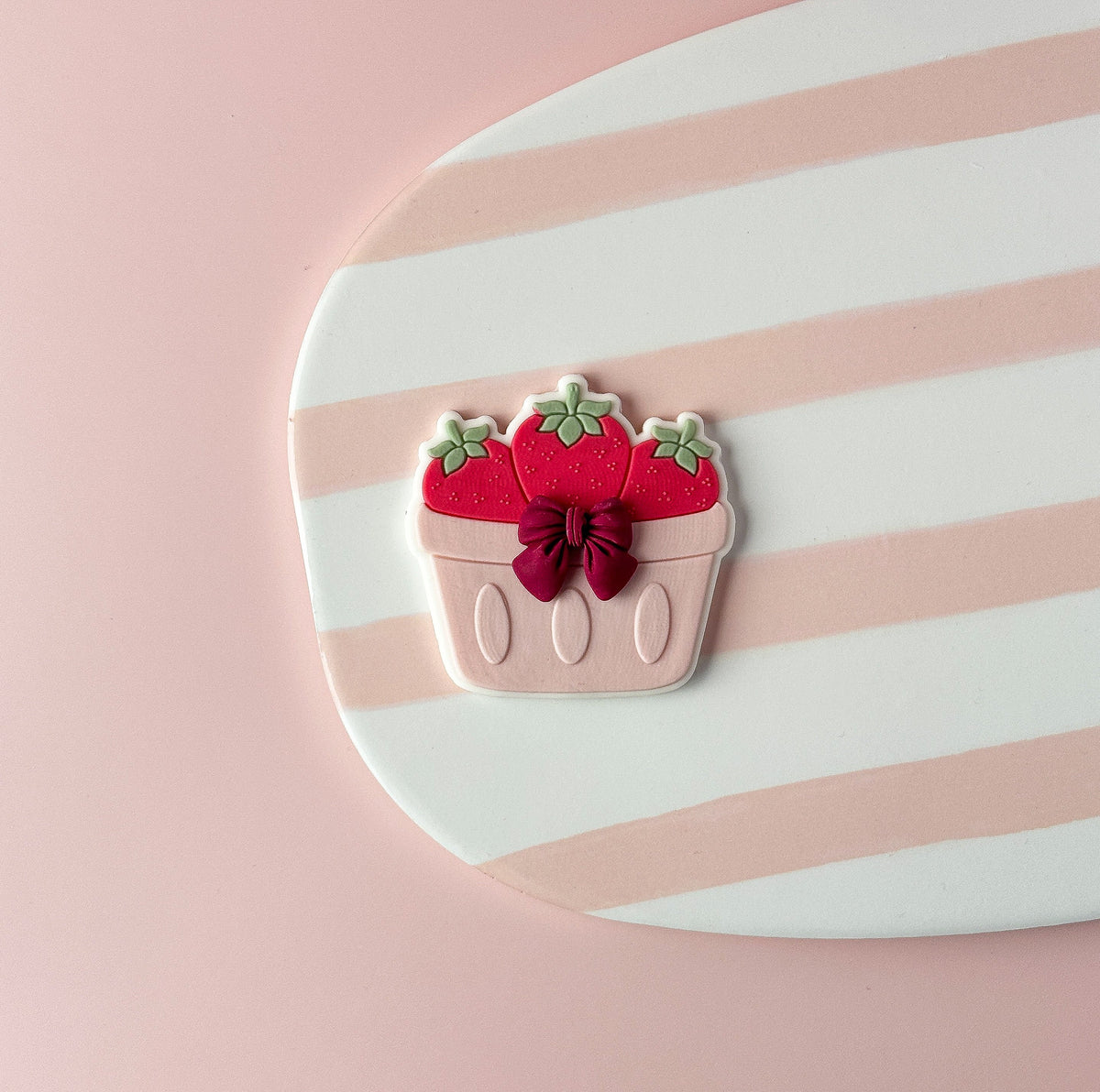 Strawberry basket
